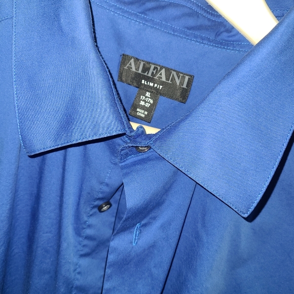 ALFANI SLIM FIT DRESS SHIRT XL 17 1/2 36 - 37 BLUE BUTTONDOWN - Picture 2 of 2